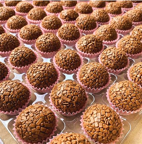 Brigadeiros Gourmet Perfeitos Vanessa Barros Hotmart