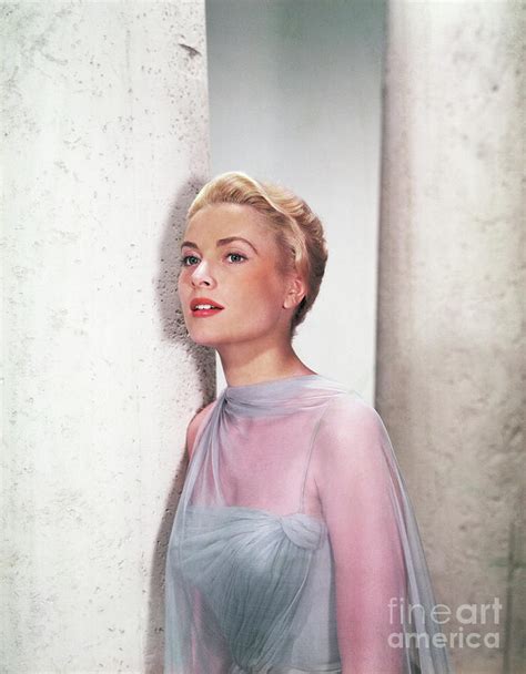 Grace Kelly Wearing Gown By Edith Head By Bettmann