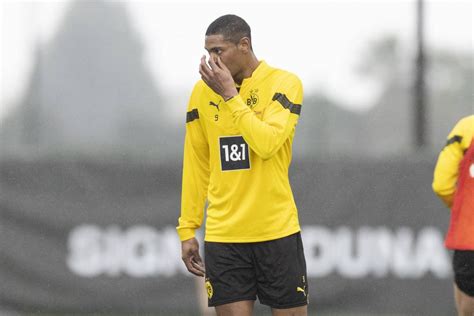 Sebastien Haller Fotbalistul Care A Fost Diagnosticat N Iunie Cu