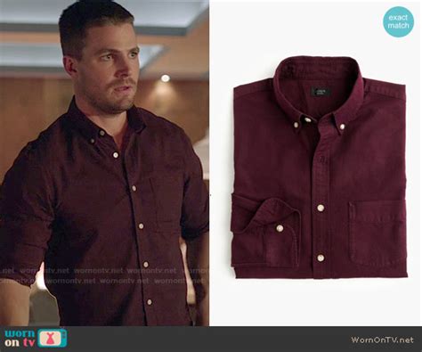 Wornontv Olivers Burgundy Button Front Shirt On Arrow Stephen Amell