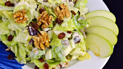 Mesa De A O Nuevo En Simples Pasos C Mo Preparar La Cl Sica Ensalada