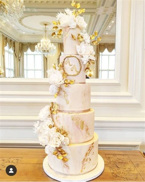 Luxury Wedding Cakes