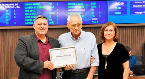 Vereador Lucas Bocão reconhece méritos do professor e publicitário