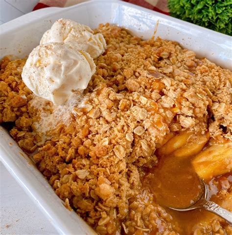 Easy Caramel Apple Crisp Recipe Norine S Nest