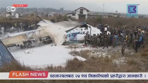 Queda De Avi O Deixa Dezenas De Mortos No Nepal Dw