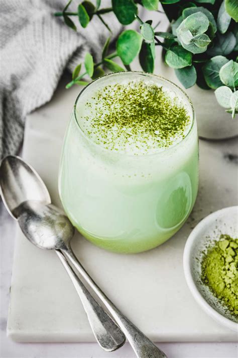 Homemade Matcha tea Latte - Easy & Heatlhy Recipe