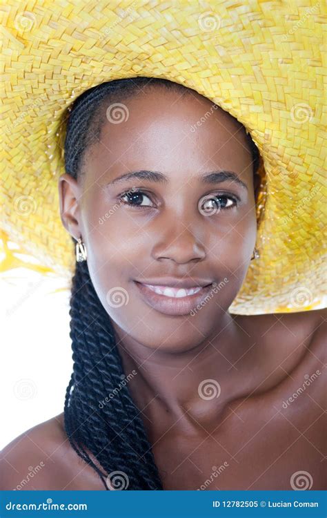 Fille Africaine Image Stock Image Du Fille Verticale 12782505