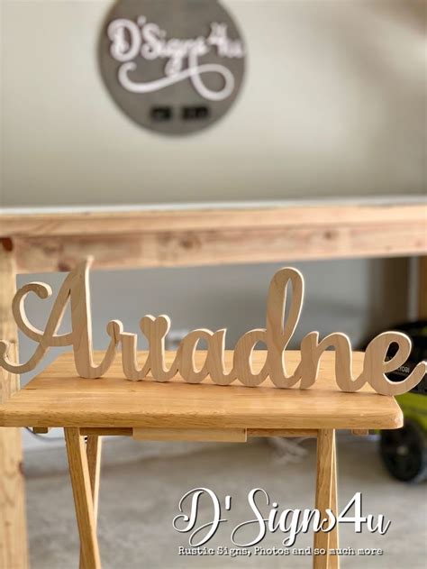 Pin by Diane Gonzalez on DIY | Place card holders, Wood signs, Rustic signs