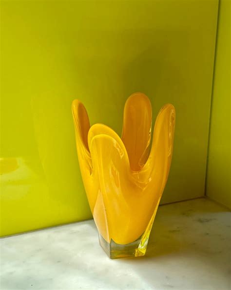 Vintage Yellow Art Glass Vase Didi And Dora