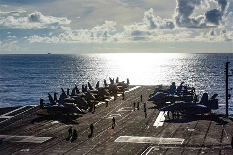 Dvids Images Uss Ronald Reagan Cvn 76 Flight Operations Image 13 Of 15