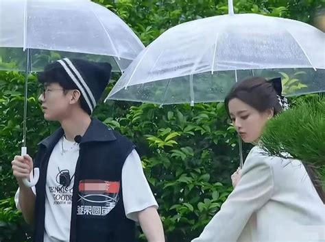 Bai Jingting And Song Yi S Hot Love Sparked Controversy The Man Was