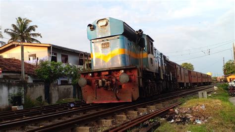 Sri Lanka Railway M A Shunting Rajarata Rejina Set Matara