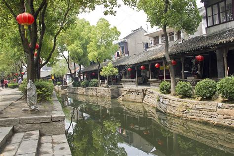 Suzhou village, Jiangsu, China — Stock Photo © gianliguori #8679648