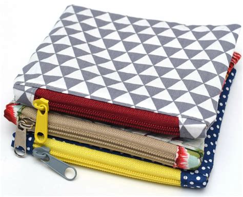 23 Melly Sews Zipper Pouch Faithmeisha