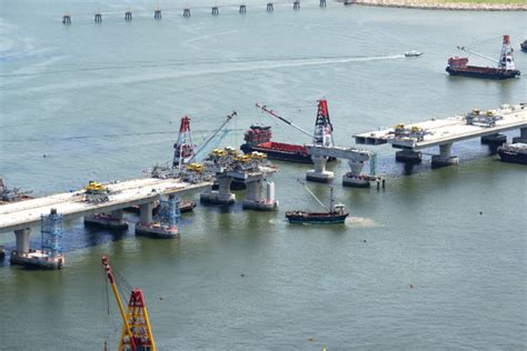 2 workers missing after platform collapses on HK-Zhuhai-Macau bridge ...