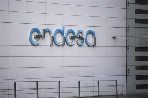 Endesa Invierte Euros Para Mejorar La Calidad A Clientes