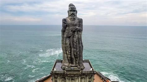 Thiruvalluvar Statue Kanyakumari Tamil Nadu Tourism