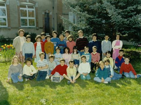 Photo De Classe CE2 1987 88 De 1988 Ecole Jeanne D Arc Sully Sur