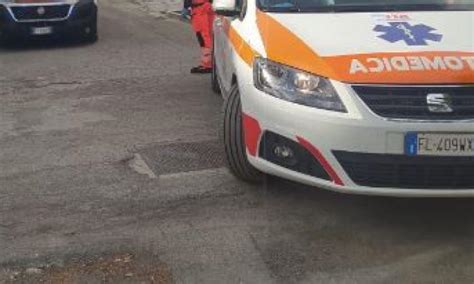 Dramma A Macerata Uomo Trovato Morto Nel Cortile Di Casa Picchio