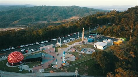 Parque Astron Mico De Crici Ma Oferece Programa O Especial Para