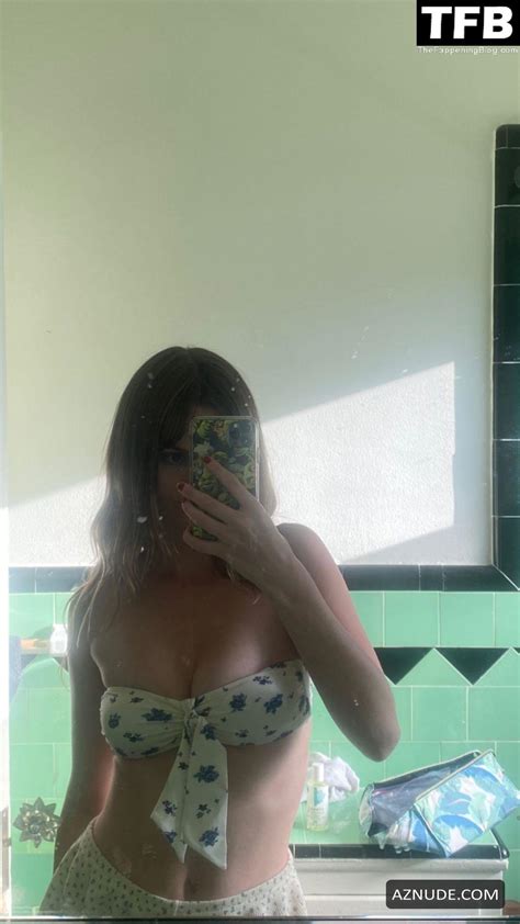 KERRIS DORSEY Nude AZNude