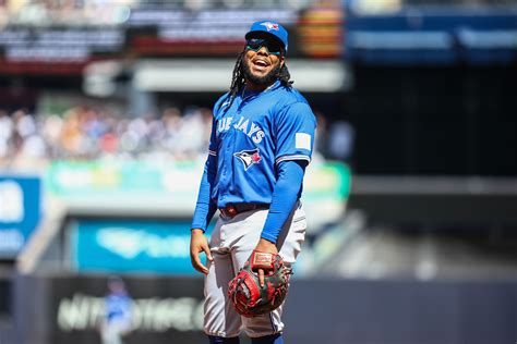 New York Yankees rumors: Vladimir Guerrero Jr. talk heats up after ...