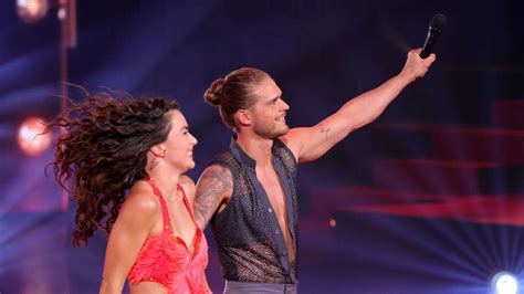 Lets Dance RTL Live Tour Rúrik Gíslason tanzt auch nach dem