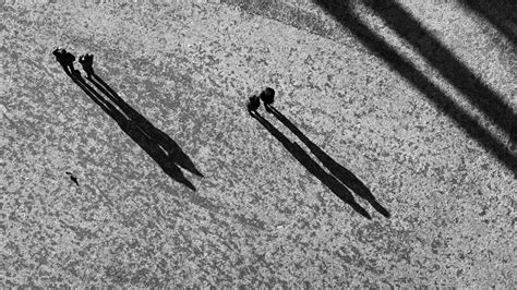 Long shadows - Europe, France - Momentary Awe | Travel photography blog