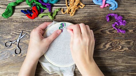 Best Crafting Classes In Nyc Including Knitting And Pottery