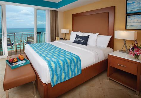 Vacation Suites In Palm Beach Aruba Bedroom