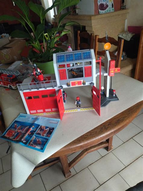 Caserne De Pompiers Playmobil Enfants Ans Playmobil Ans Beebs