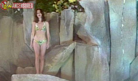 Naked Parker Posey In The OH In Ohio