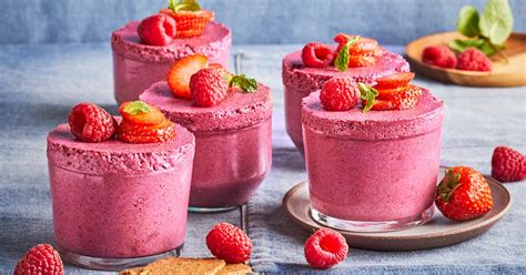 Recette Soufflé Glacé Aux Fruits Rouges Marie Claire