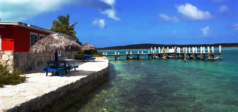 Farmer S Cay Yacht Club And Marina Farmers Cay Exuma Marinalife