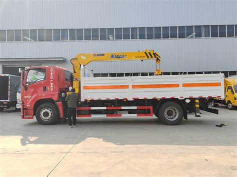 Quality ISUZU GIGA FTR FVR 4HK1 TCG60 Cargo Truck With XCMG SQS 125