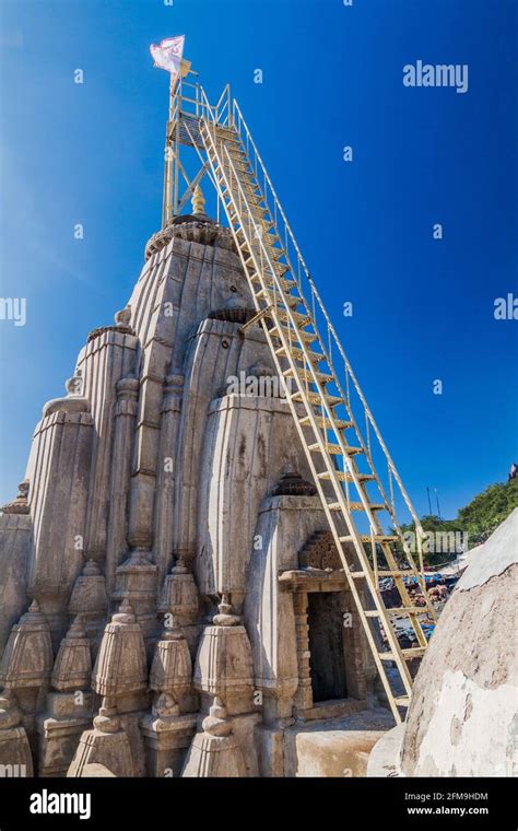 Jain temple at Pavagadh hill, Gujarat state, India Stock Photo - Alamy