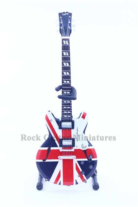 RGM65 Noel Gallagher Oasis Union Jack Miniature Guitar Including