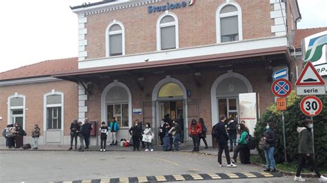 Restyling Al Piazzale Della Stazione Ferroviaria Notizie Di Carpi News