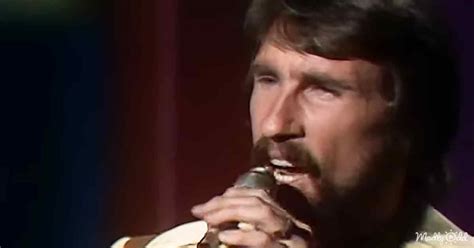 ‘righteous Brothers’ Bill Medley’s Incredible Range Of Rock Songs Madly Odd