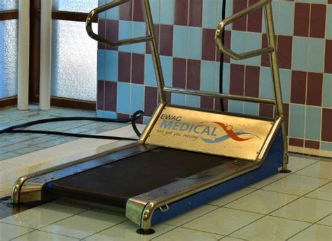 Products Drop In Underwater Treadmill Ewac Medical