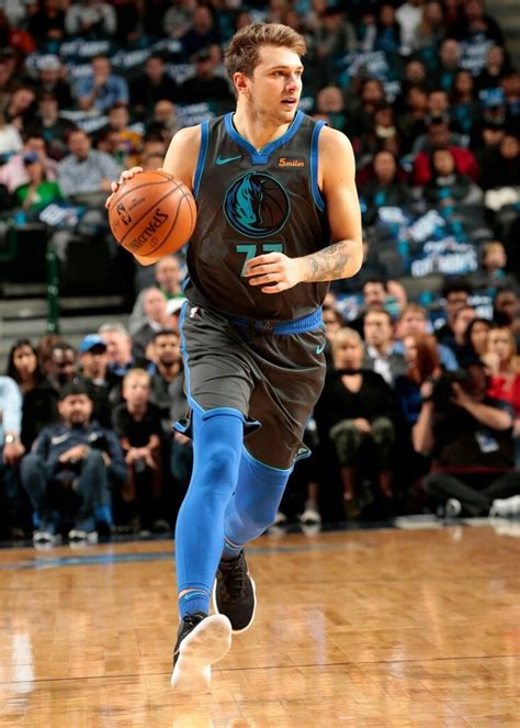 Pin By Mitchell Hoag Howard On Dallas Mavericks Nba Basketball Nba