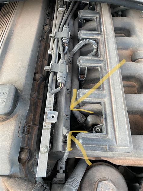 Leaking Fuel Injectors? : r/240sx