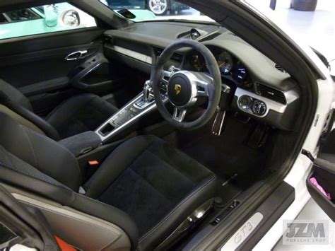 Porsche 991 GT3 resale market bursts into life | Total 911