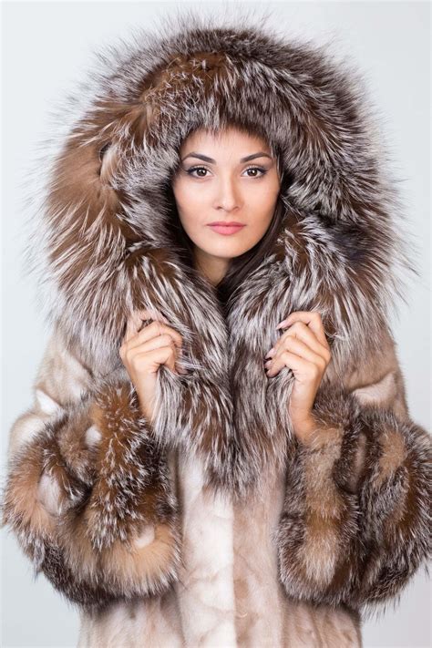 Ice Brown Mink Coat With Crystal Fox Fur Hood Real Mink Fur Coat Real