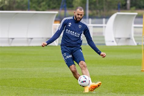 Rodez Af Paris Fc Le Groupe Parisien Paris Fc