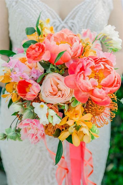 42 Colorful Wedding Bouquets That Excite And Inspire Weddingomania