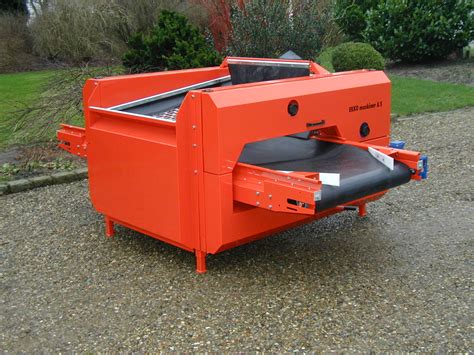 Brochure Ekko Maskiner A S We Have Machines For Ground Fruits