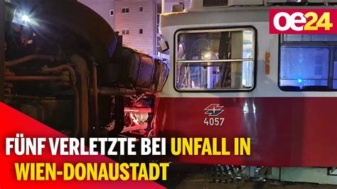 Fünf Verletzte bei Unfall in Wien Donaustadt YouTube