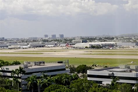 PULLMAN MIAMI AIRPORT HOTEL, FL