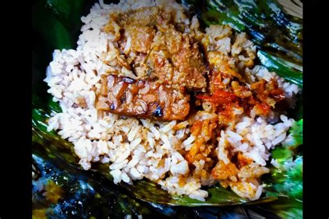 Yuk Kulineran Rekomendasi 3 Warung Nasi Bakar Di Malang Raya